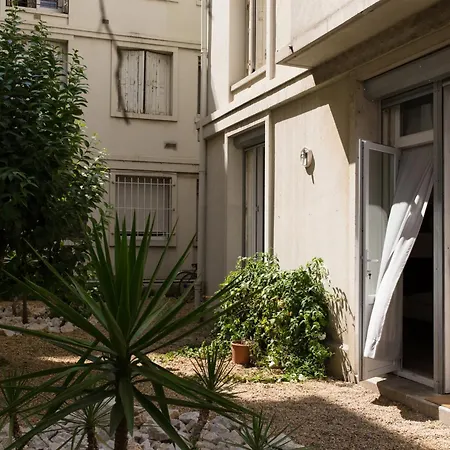 Appartement Jules Appart, Cosy, Central, 5 Ch, 10p, Tram L1, 2,3, 4 Et 5 *